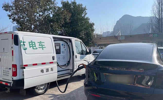 库伦旗汽车搭电